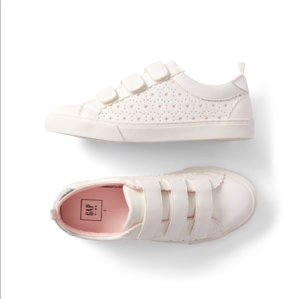 👧🏻 🎀Kids Gap Shoes 🎀👧🏻